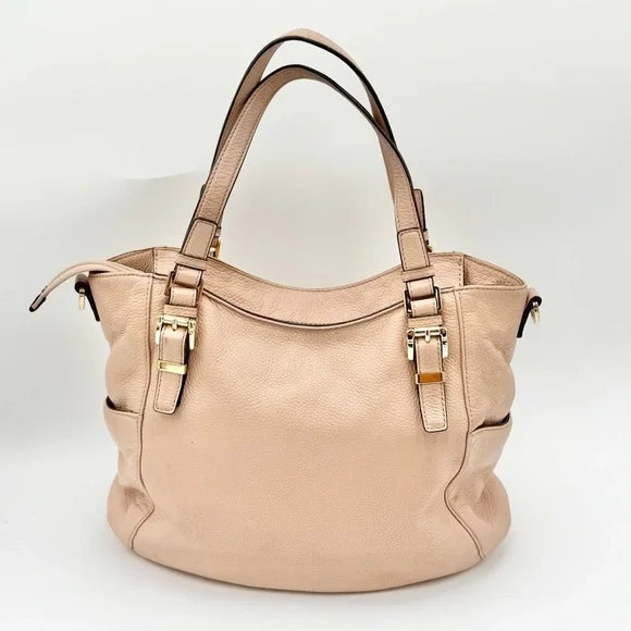 MICHAEL MICHAEL KORS Leather Shoulder Bag, EUC - Picture 5 of 11